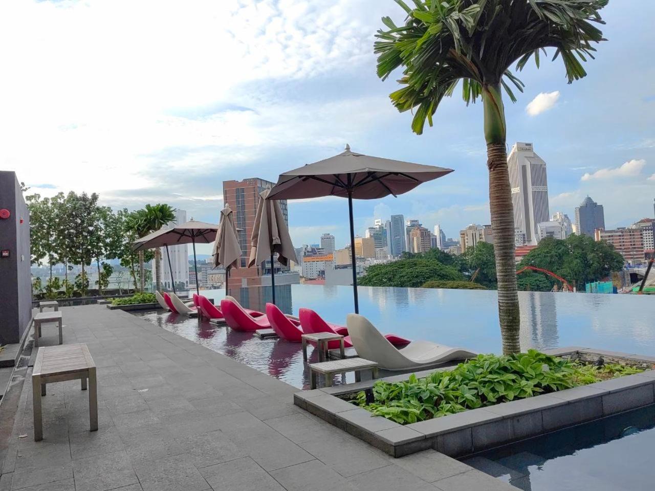 Astra At Opus Residences Куала-Лумпур Экстерьер фото