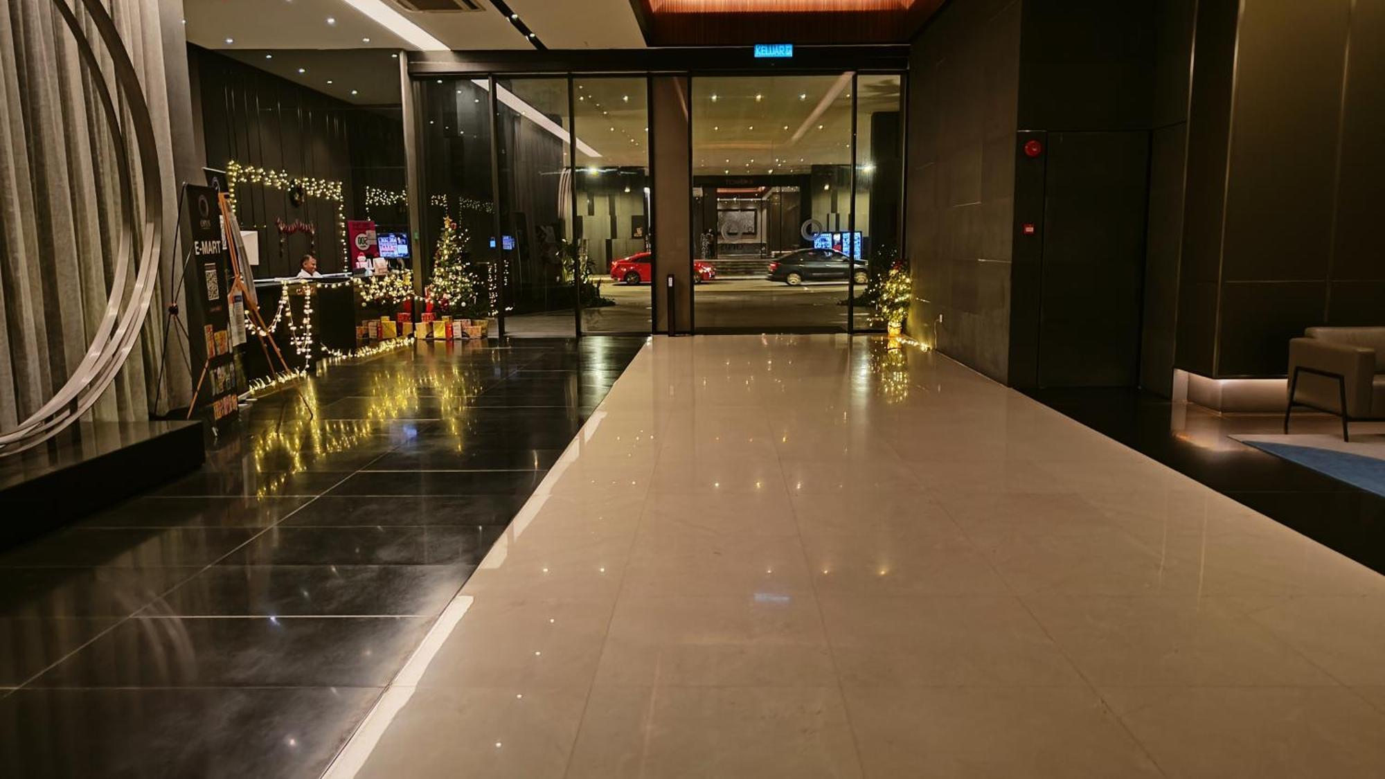 Astra At Opus Residences Куала-Лумпур Экстерьер фото