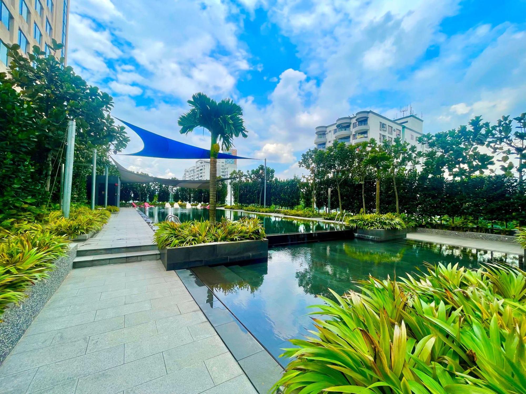 Astra At Opus Residences Куала-Лумпур Экстерьер фото