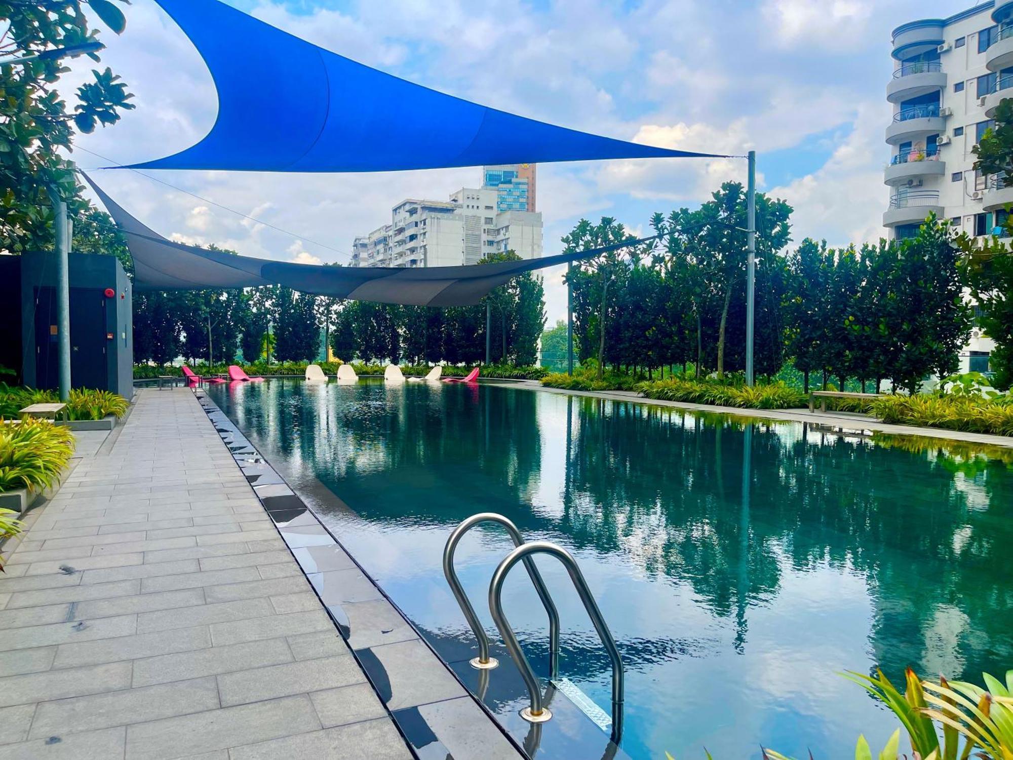 Astra At Opus Residences Куала-Лумпур Экстерьер фото