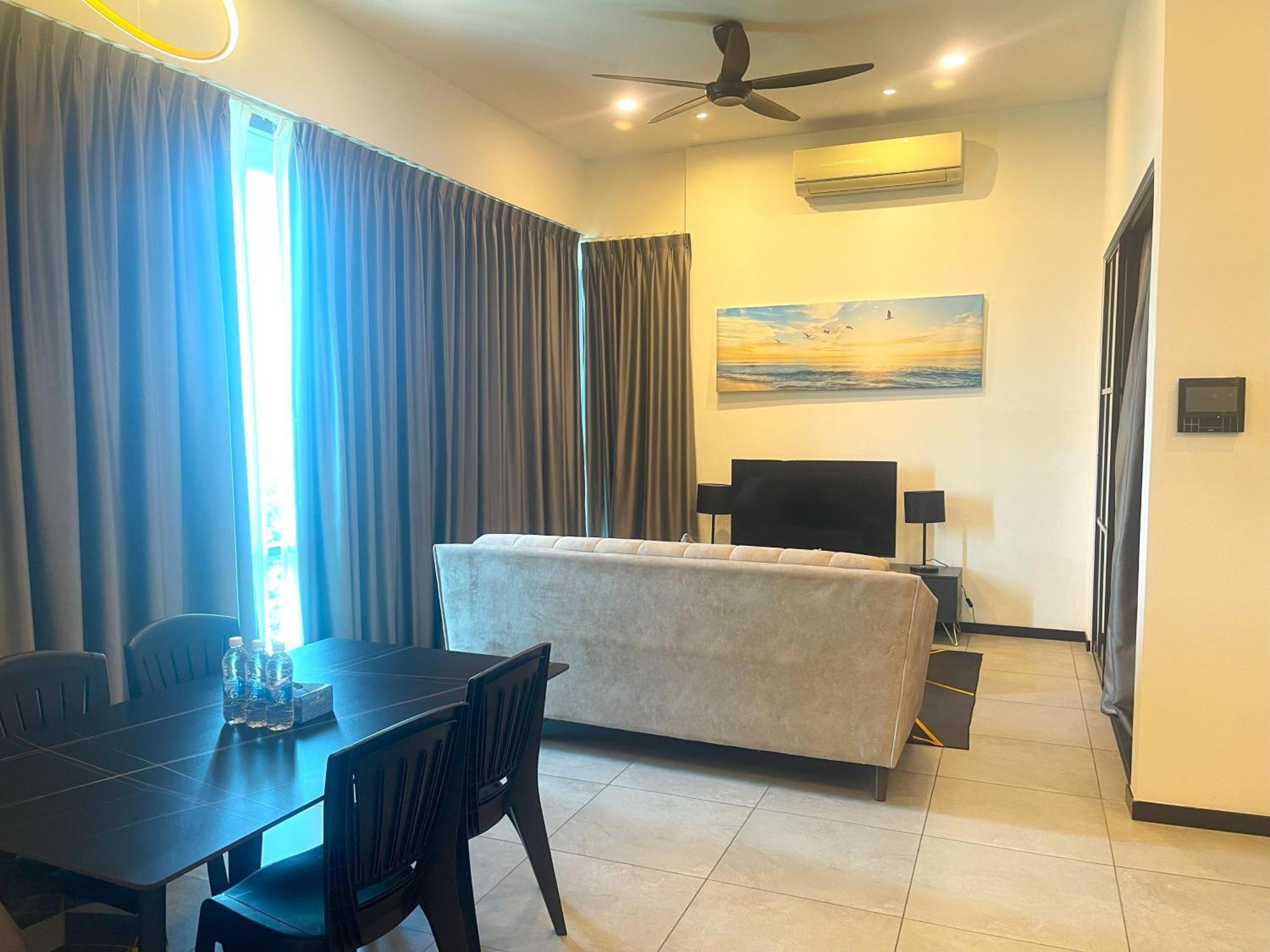 Astra At Opus Residences Куала-Лумпур Экстерьер фото